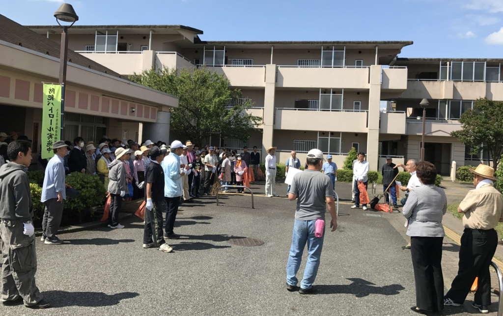 清掃開始前の手順説明の様子