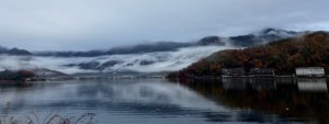 初秋の河口湖午前8時