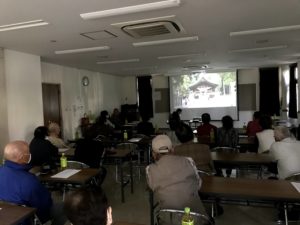 ふれあい講座に続きビデオ上映