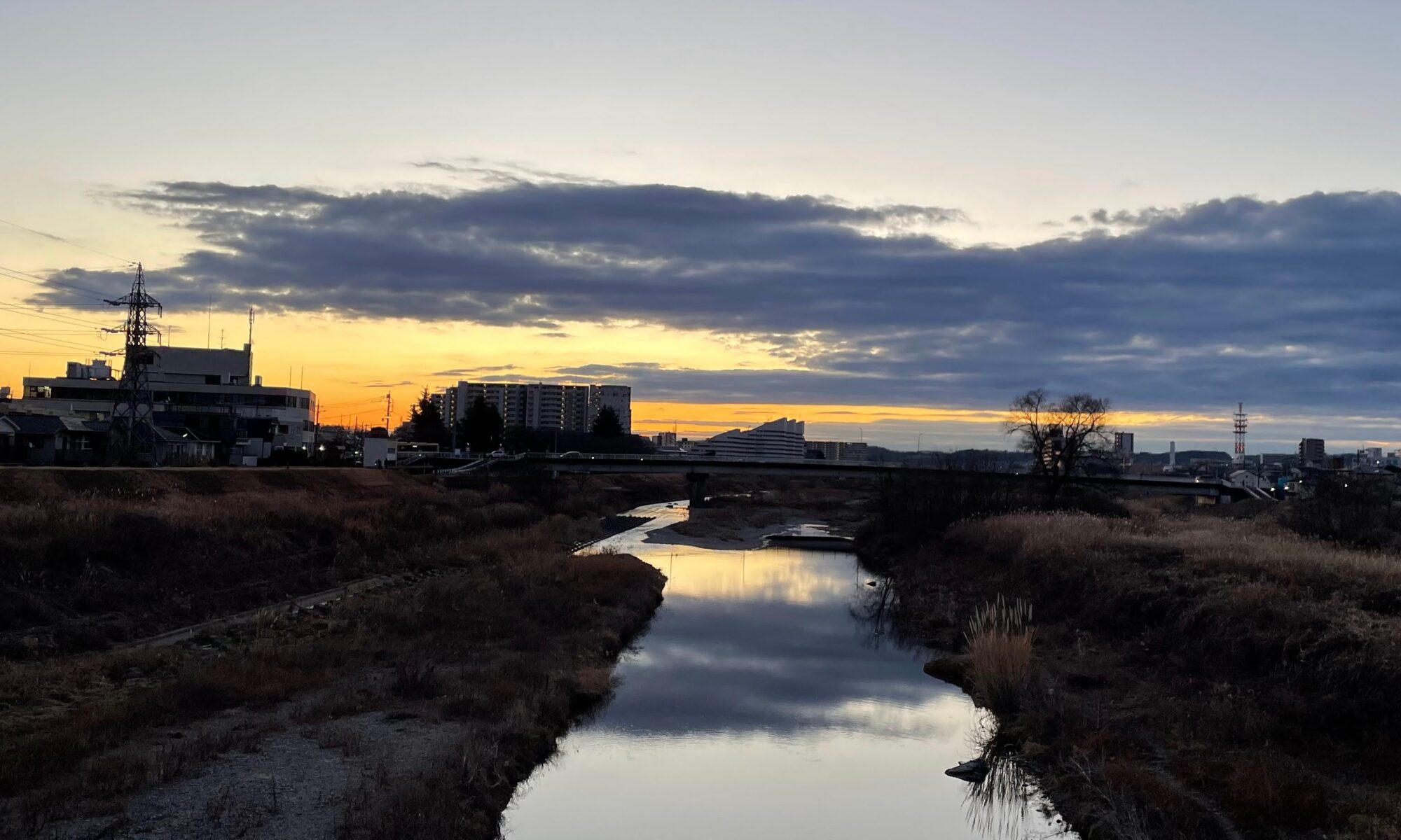 毎回希望を予感させる浅川の夜明け前